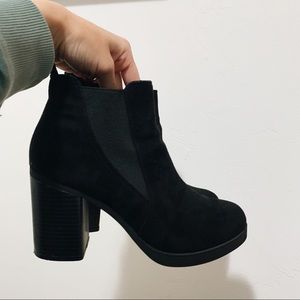 Black Booties ✨✨